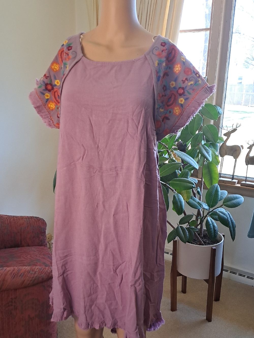 Umgee Lavender Embroidered Sleeve Cotton Dress Ptp 19.5